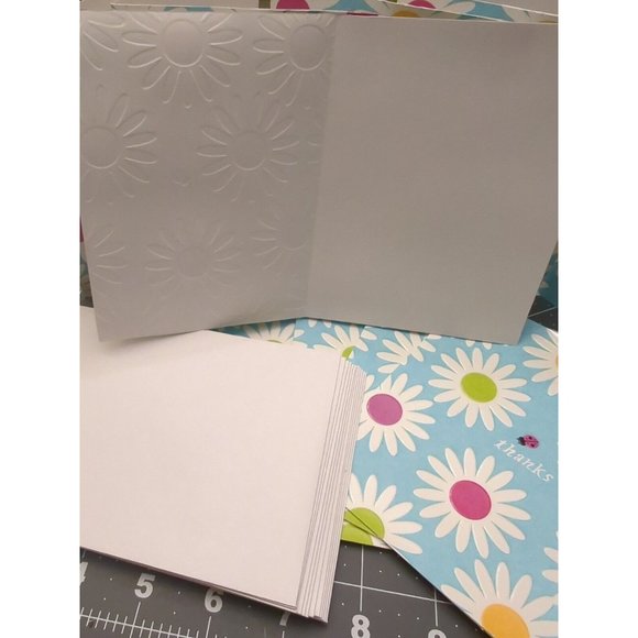 Hallmark Stationary 12 Thank You Cards w/ Envelopes Colorful Flower Pattern  New - Picture 6 of 9